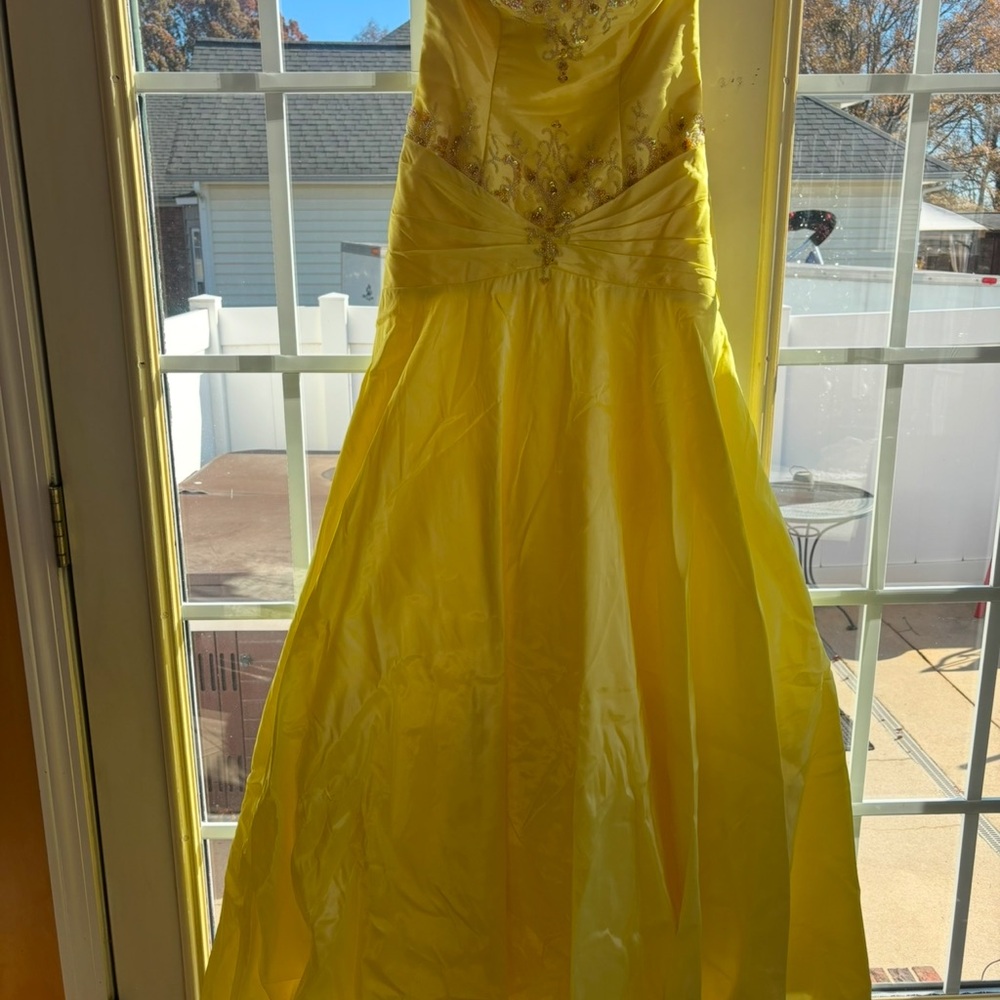 Elegant Yellow Gown